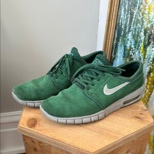 Stefan Janoski Max Suede gorge green/metallic silver